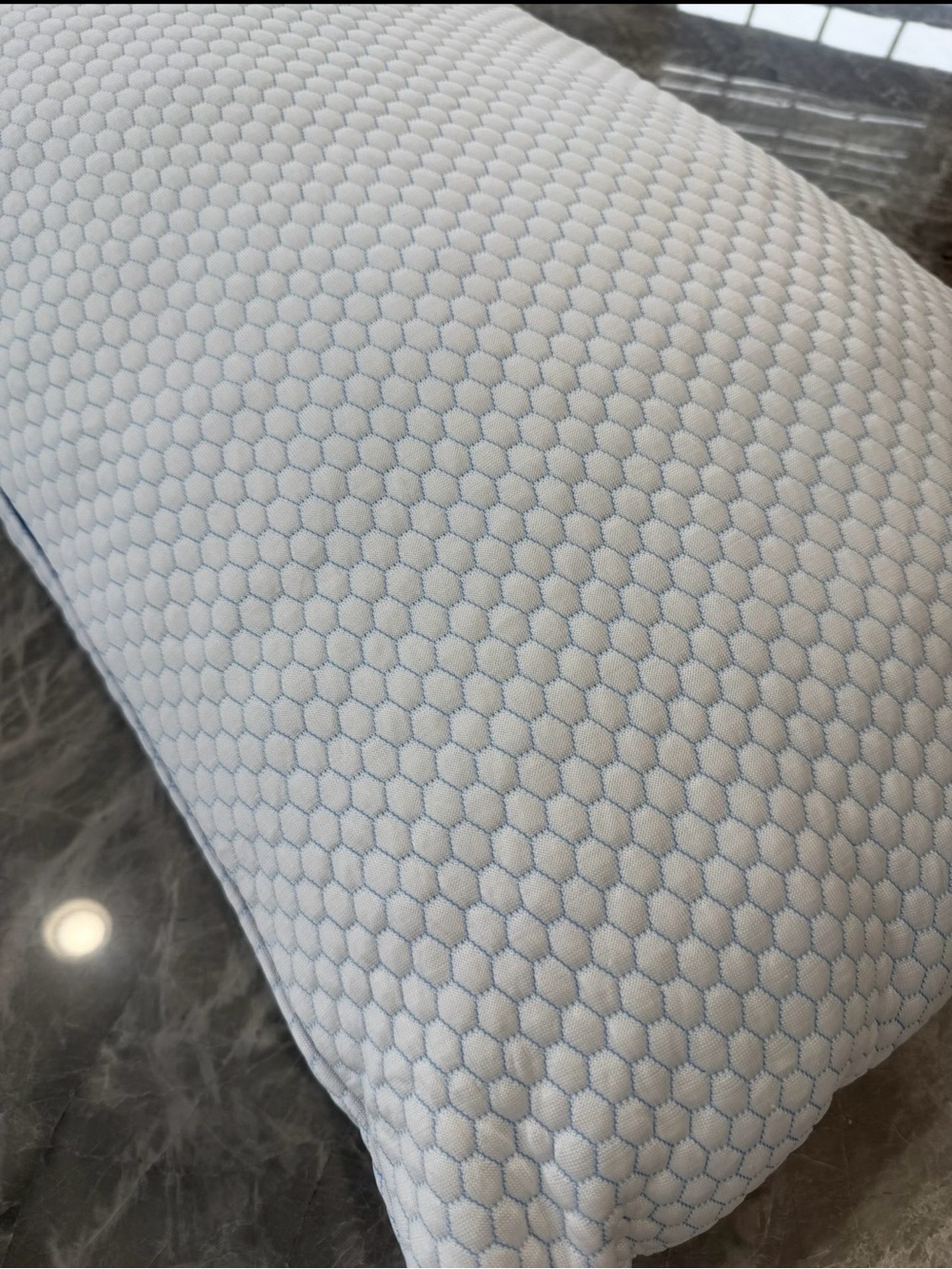 Nectar Tri-Comfort Adjustable Cooling Memory Foam Pillow - Picture 4 of 9